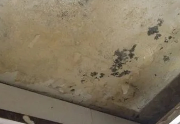 渭南阳台漏水维修公司分享下渭南卫生间渗水维修需要注意哪些问题。